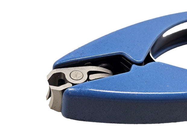 Azurro CLIPPERPRO 2.0 Nail Clipper w/ Swivel Head and Lock Blue