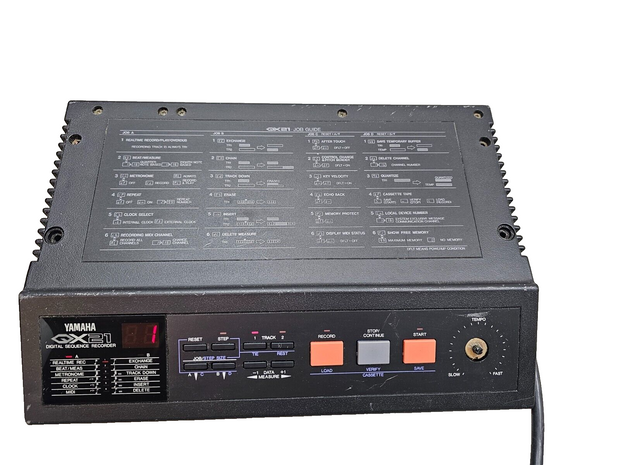 Yamaha QX21 Digital 80s Vintage MIDI Sequencer Recorder