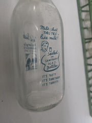 Lot of Vintage 1930's Pint Milk Bottles West Side Swistyle Wisconsin Dairy