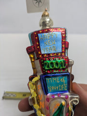 RADKO "COUNT DOWN 2001" 99-284-1 2001 7 1/2" X 2" TIMES SQUARE NEW YEAR'S